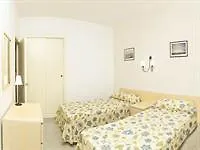Apartamentos Rita 聖安東尼奧